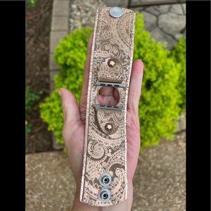 Spark*l Sparklband Luxe Rosa Cuff Band